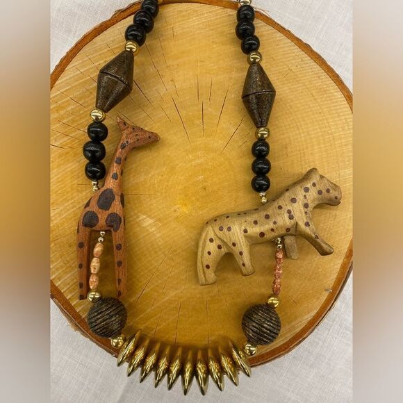 Wooden Safari Animal Necklace - Handmade Kenya - Picture 3 of 3